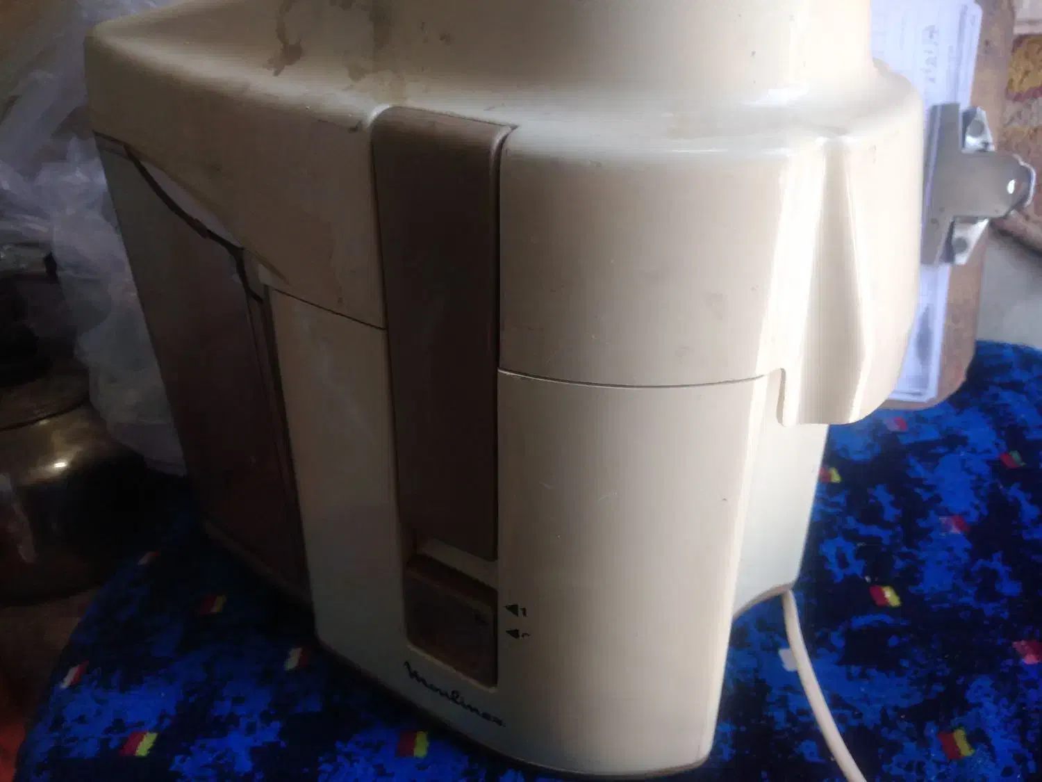 جارو برقی|سایر لوازم برقی|برخوار, |دیوار