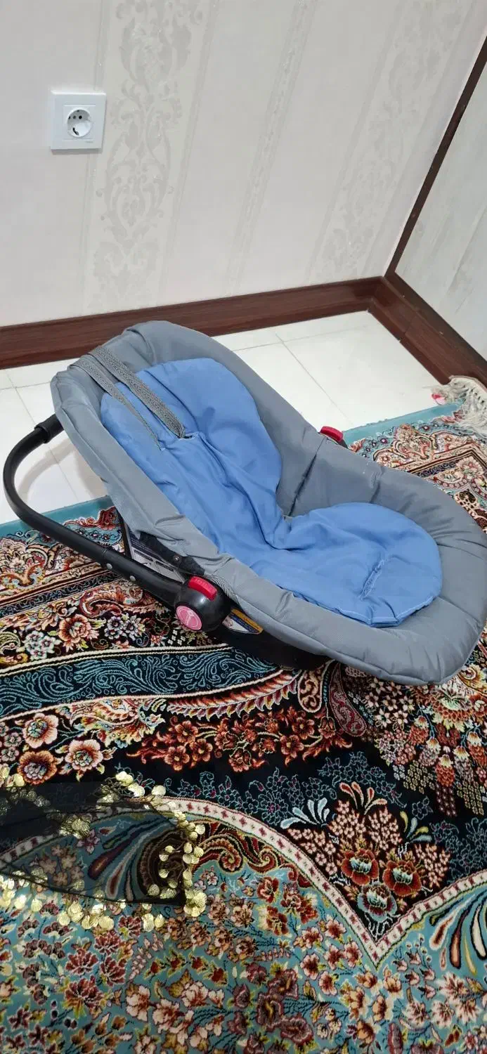 تخت نوزاد . کریر|تخت و صندلی بچه|تهران, هفت چنار|دیوار
