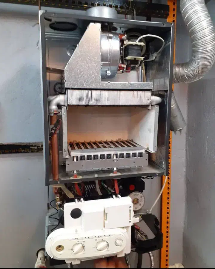 سرویس و تعمیرات تخصصی انواع پکیج دیواری|خدمات پیشه و مهارت|فولادشهر, فولادشهر|دیوار