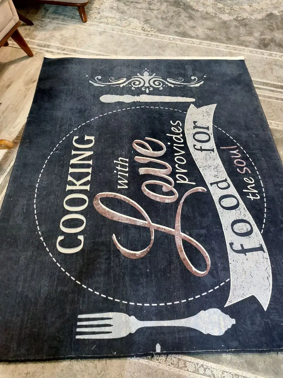 قالی آشپز خونه قیمت 1ملیون رنگ سورمه ای|فرش|شیراز, قدوسی شرقی|دیوار