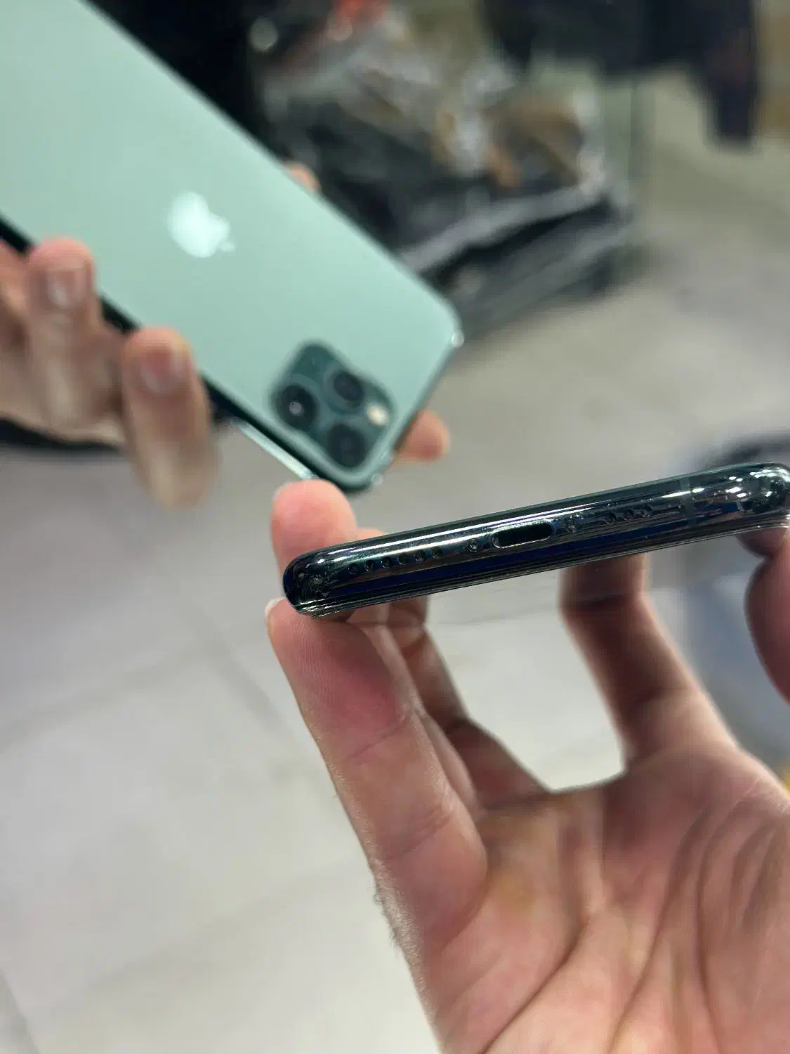 اپل iPhone 11 Pro با حافظهٔ ۲۵۶ گیگابایت|موبایل|جوانرود, |دیوار