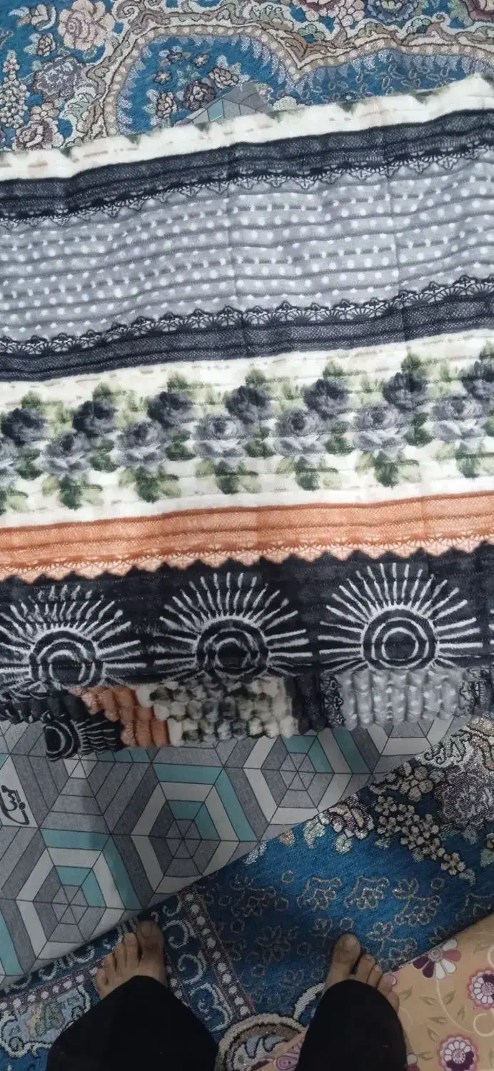 پتونو|رختخواب، بالش، پتو|بیرجند, |دیوار