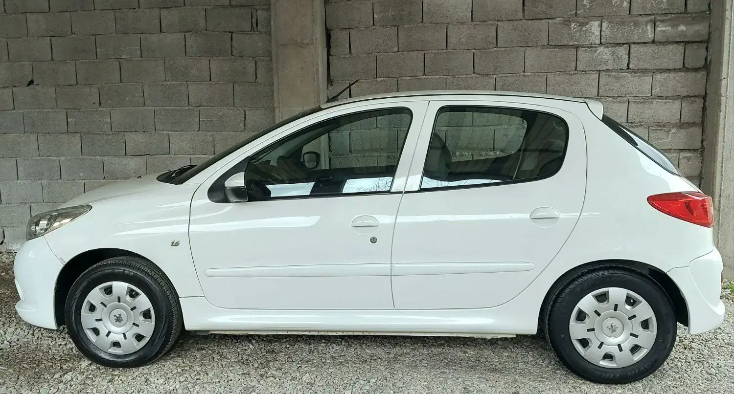 پژو  ۲۰۷ مدل ۱۴۰۰|خودرو سواری و وانت|عباس‌آباد, |دیوار