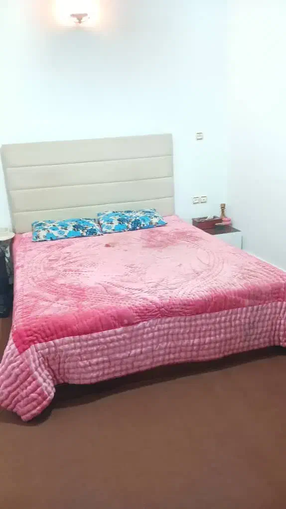 تختخواب دونفره|تخت و سرویس خواب|رشت, حومه رشت|دیوار