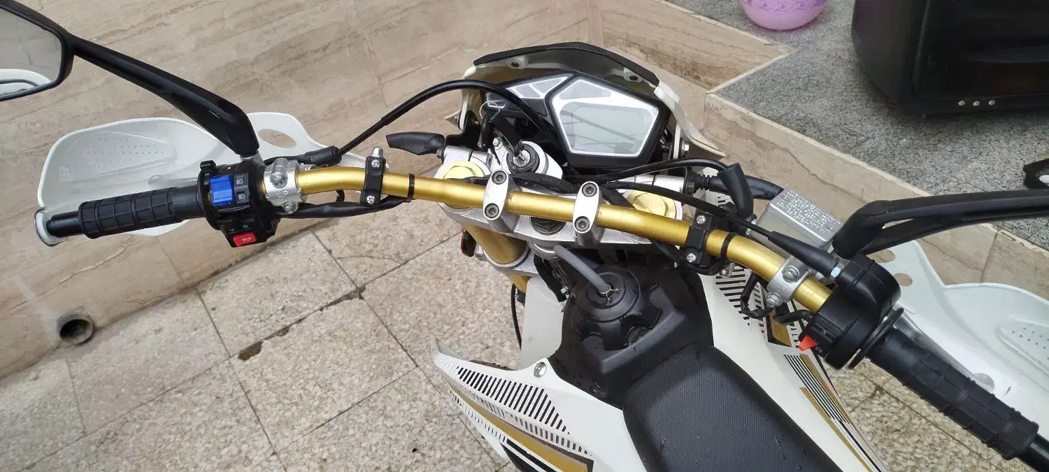 تریل yz 250 نیکتاز ۱۴۰۳ مشابه صفر|موتورسیکلت|شیراز, نصر|دیوار