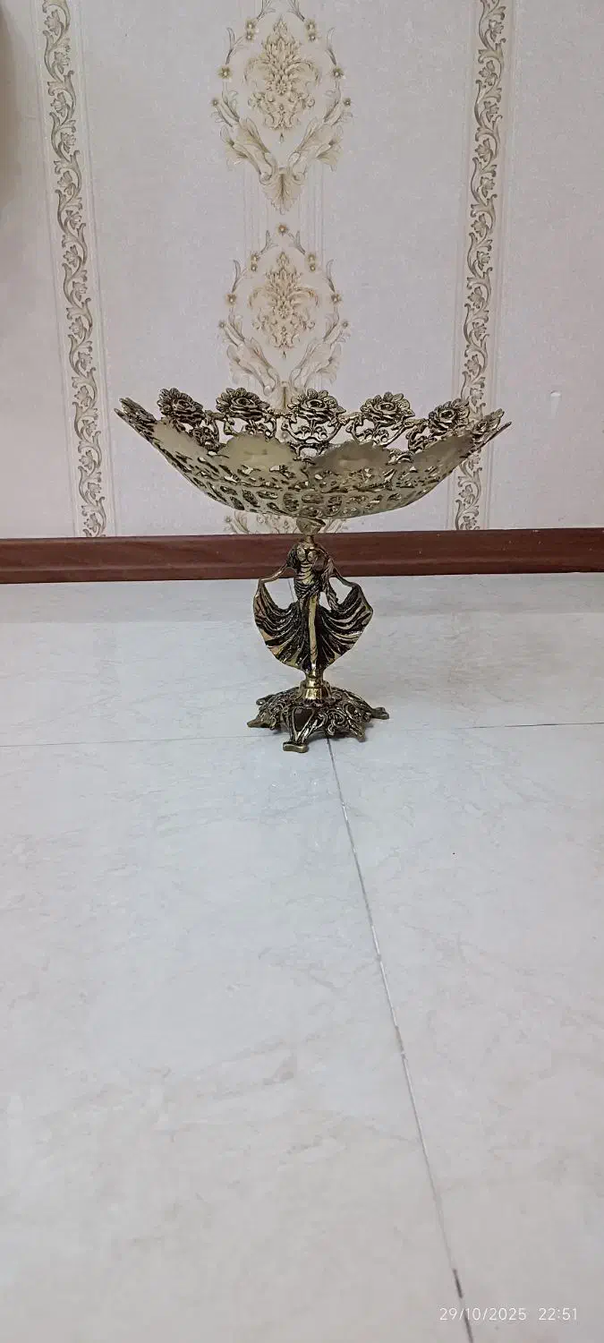 میوه خوری برنزی سایز بزرگ بشقاب|ظروف سرو و پذیرایی|تهران, خاک سفید|دیوار