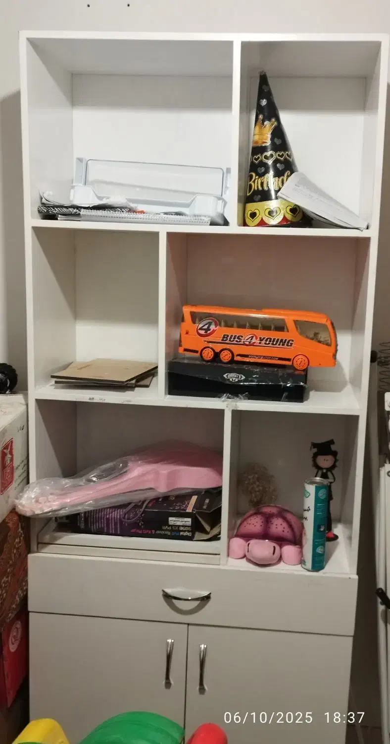 کتابخانه|کتابخانه، شلف، قفسههای دیواری|بجنورد, |دیوار