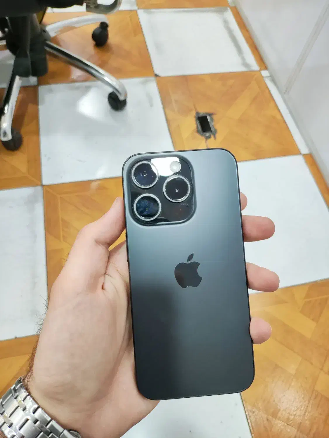 iphone 15 pro|موبایل|تهران, خانی آباد نو شمالی|دیوار