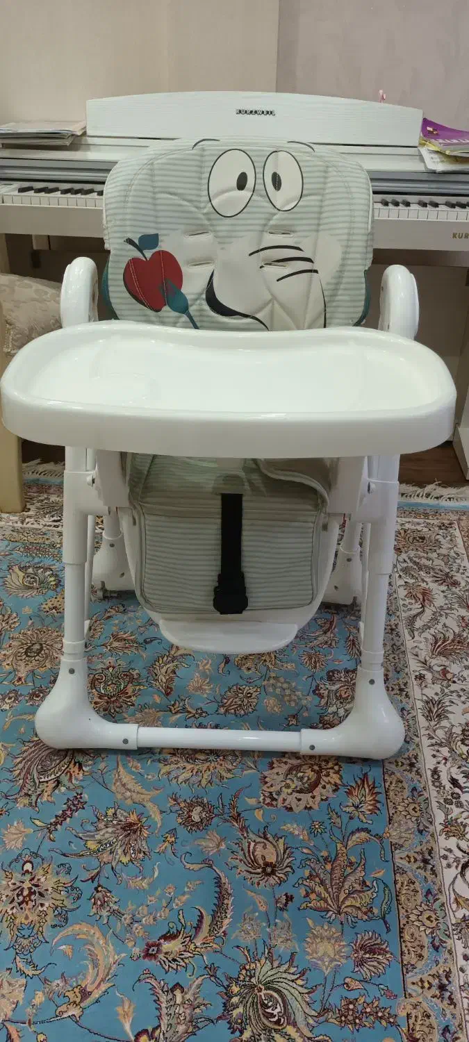 صندلی غذا|تخت و صندلی بچه|رشت, بلوار گیلان|دیوار