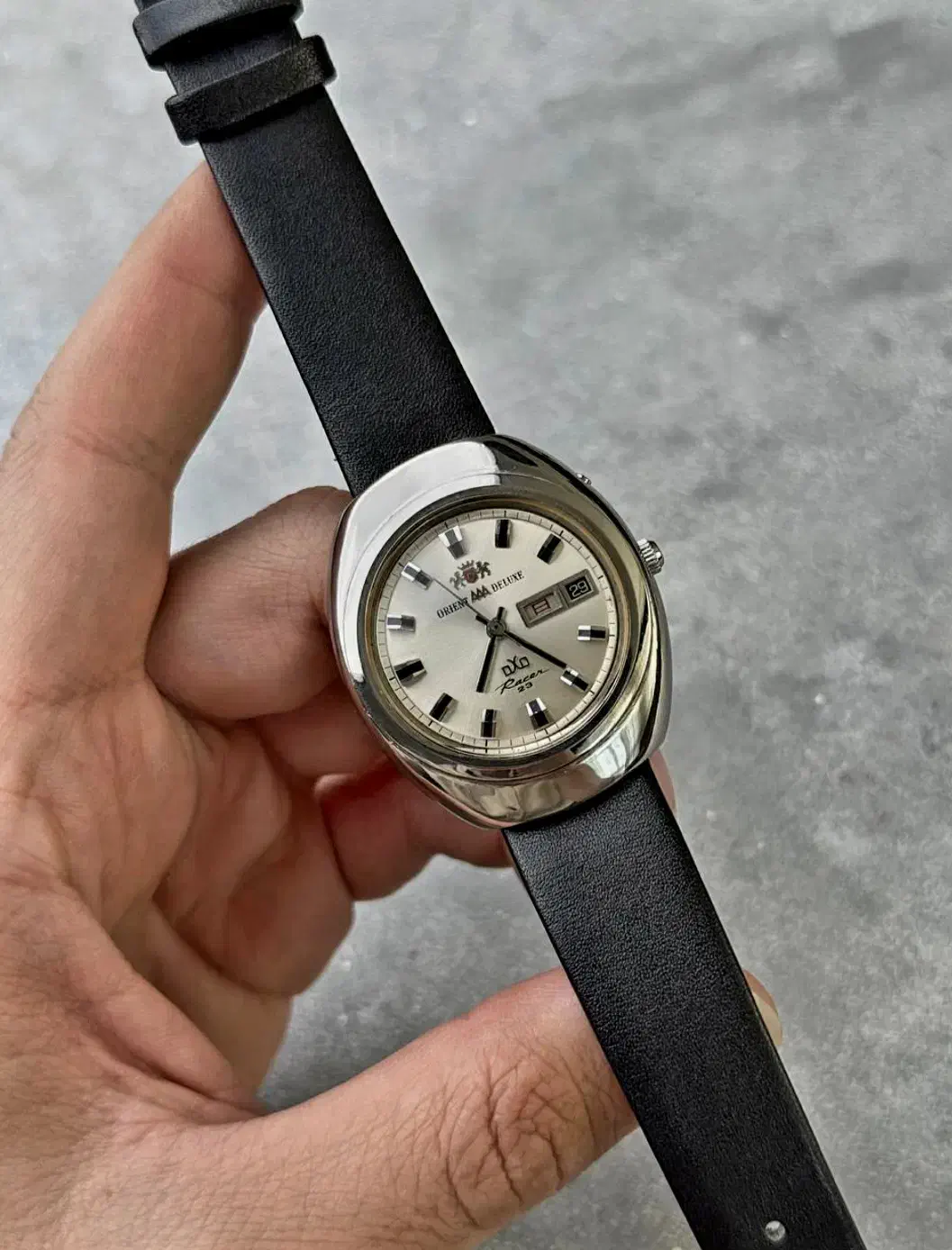 ساعت مچی قدیمی اورینت|ساعت|مهاباد (آذربایجان غربی), |دیوار