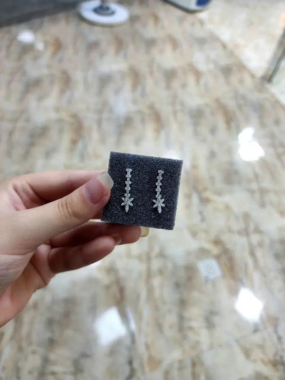 گوشواره میخی اویز نقره اصلی|بدلیجات|کرمانشاه, |دیوار