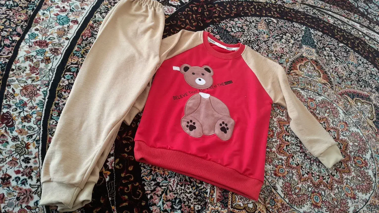 حراج لباس بچگانه تک سایز۳۹۰تومن|کفش و لباس بچه|کوار, |دیوار