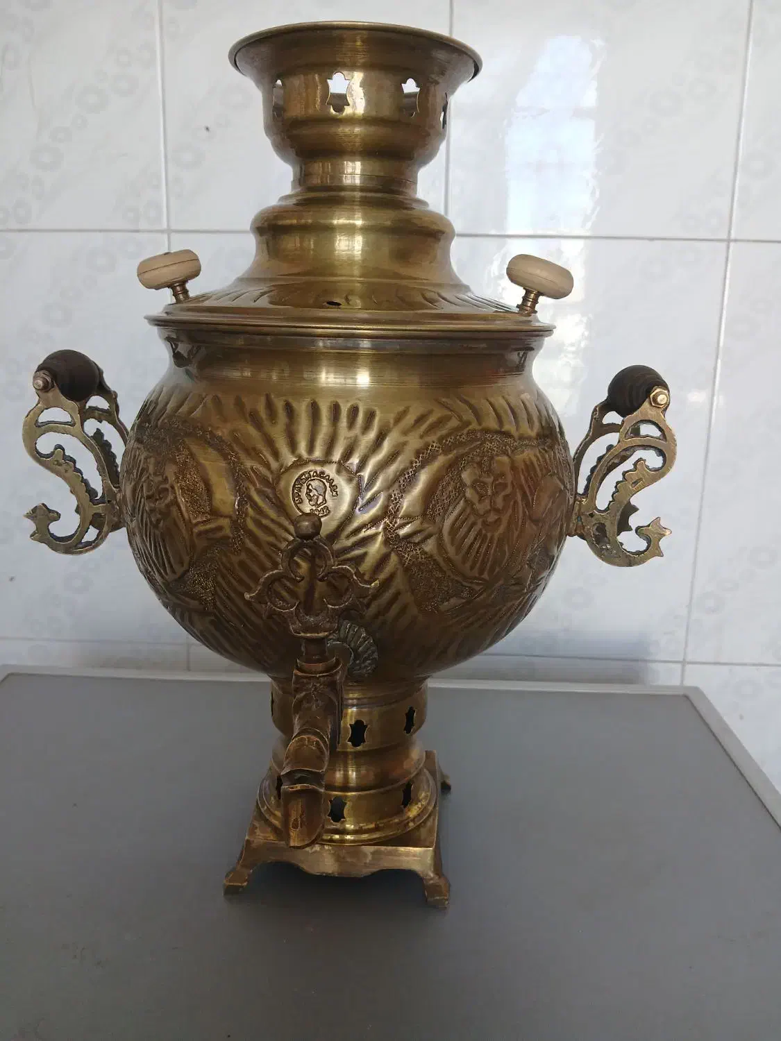یک عددسماوربرنجی|سماور، چای‌ساز، قهوه‌ساز|نیشابور, مبارکه|دیوار
