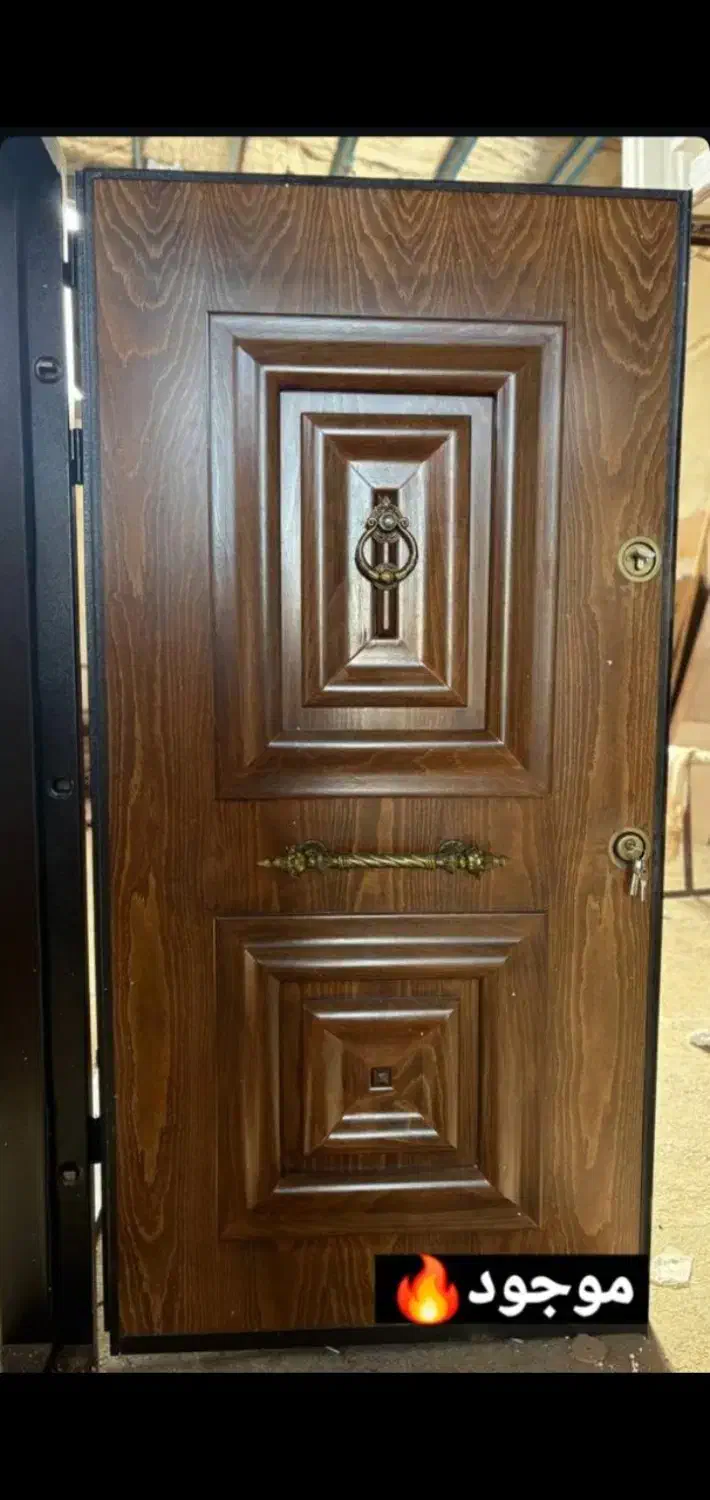 دربهای لوکس اپارتمانی|مصالح و تجهیزات ساختمان|هشتگرد, طاووسیه|دیوار