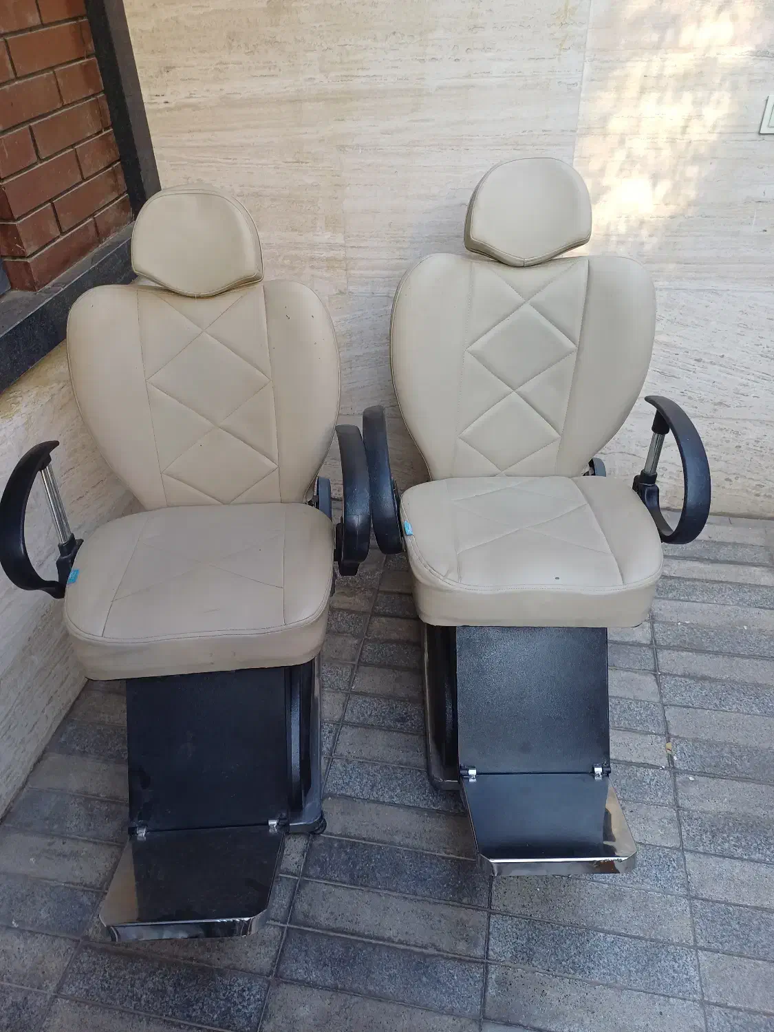 ۲ عدد صندلی آرایشگاه|آرایشگاه و سالنهای زیبایی|کرج, فاز ۳ گوهردشت|دیوار