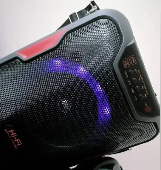 انواع اسپیکر های بلوتوث در مدل های مختلف|پخشکننده همراه|شاهینشهر, عطار|دیوار