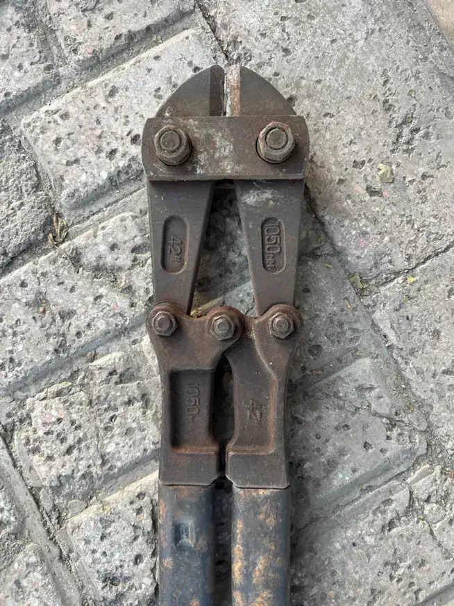 قیچی اهن بری|ابزارآلات|مشهد, کشاورز|دیوار