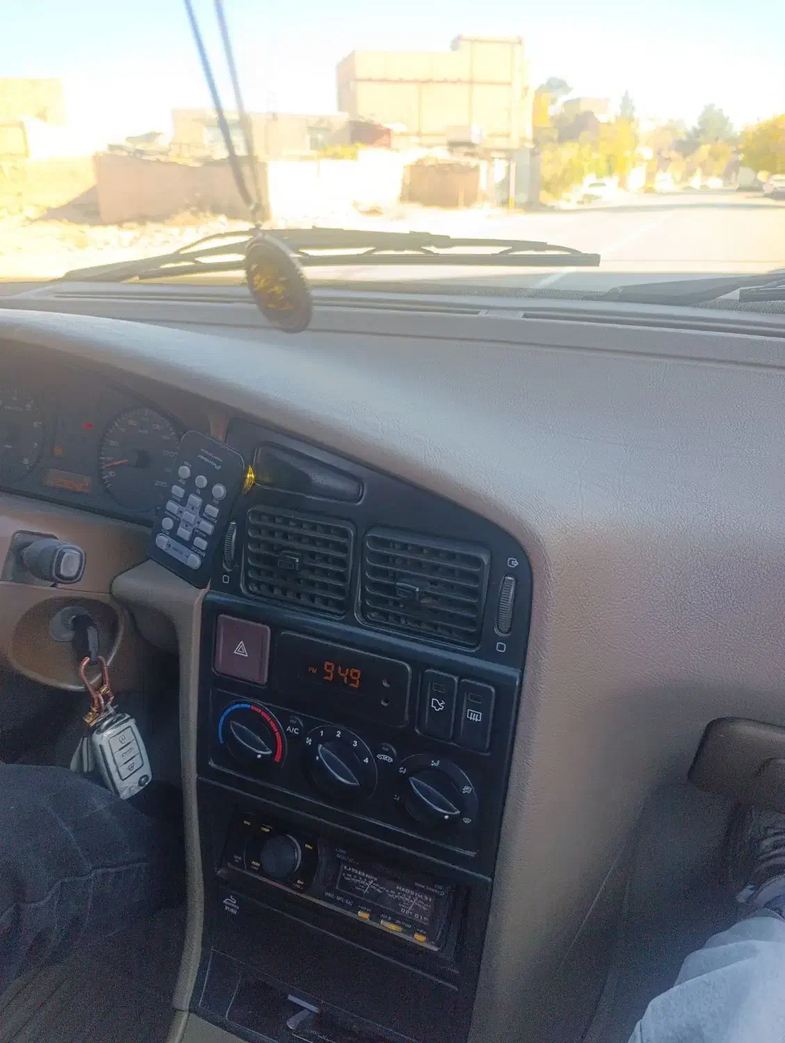 مدارک گمشده|اشیا|نیشابور, سید جمال الدین|دیوار