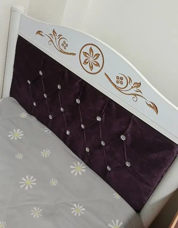 تخت نوجوان|تخت و سرویس خواب|اشتهارد, |دیوار