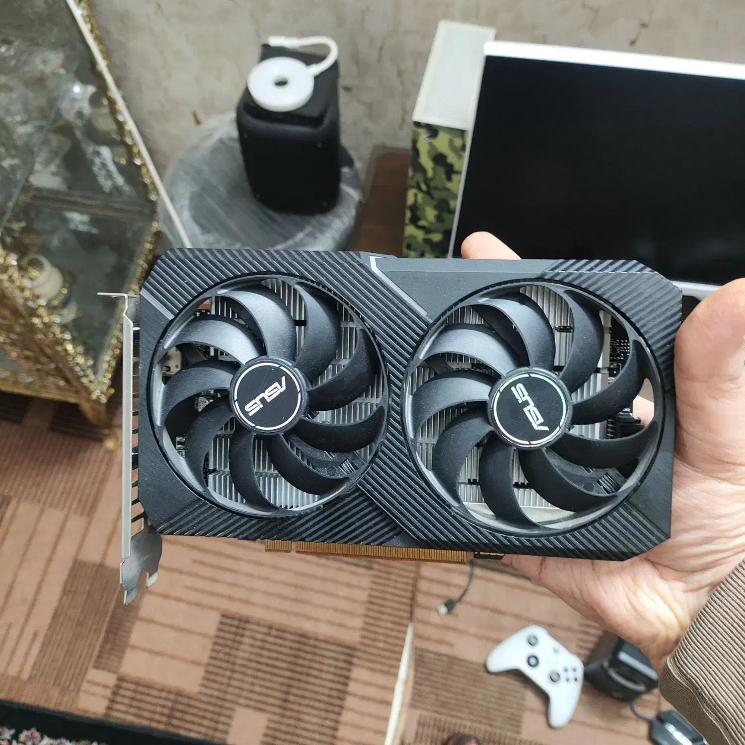 کارت گرافیک rx6400 4g|قطعات و لوازم جانبی رایانه|میانه, |دیوار