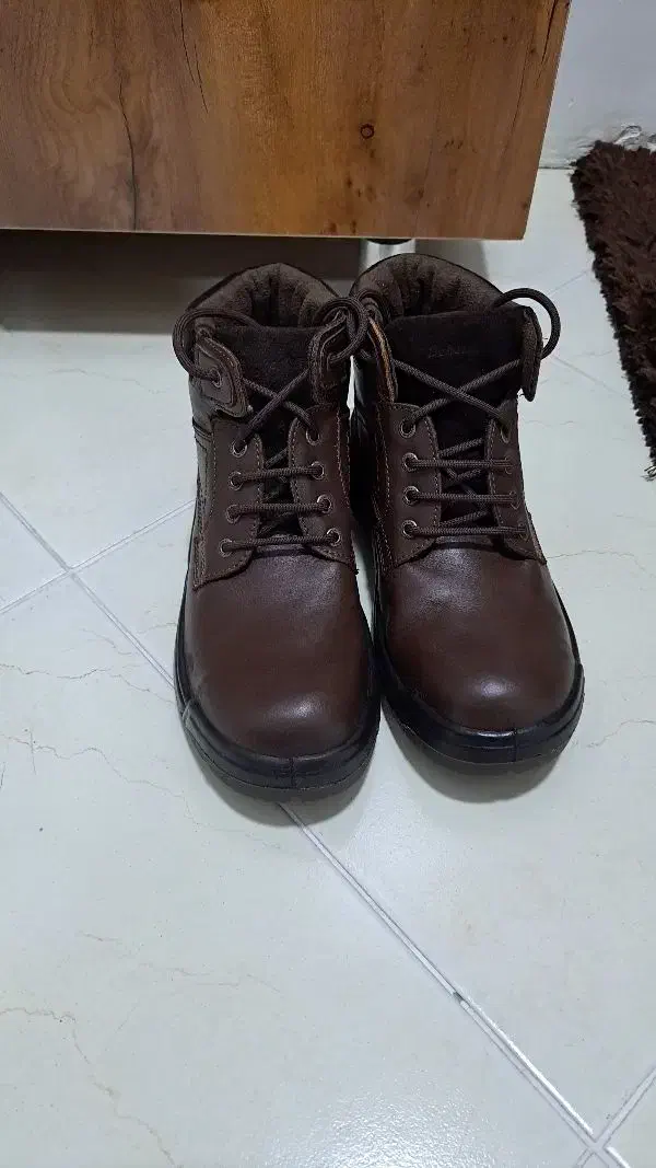 کفش ایمنی|کیف، کفش، کمربند|خمینی‌شهر, |دیوار