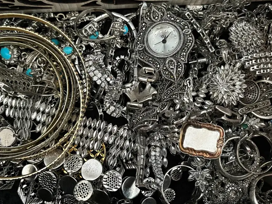 نقره|جواهرات|رشت, کوی جام جم|دیوار