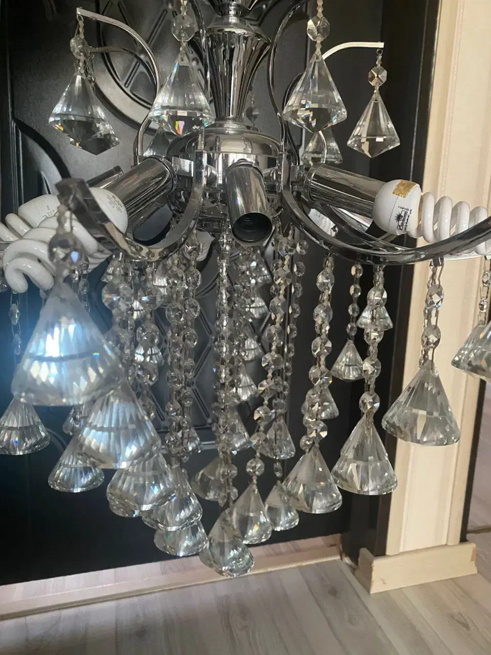 لوستر الماسی|لوستر و چراغ آویز|اردبیل, |دیوار