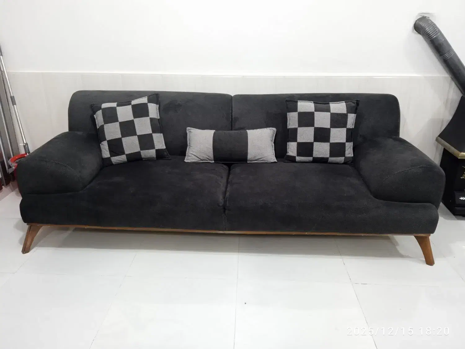 مبل چستر 8نفر ه شیک|مبلمان خانگی و میز عسلی|تربت‌حیدریه, بالا ولایت|دیوار