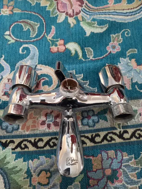 شیر آلات|لوازم سرویس بهداشتی|مرند, |دیوار