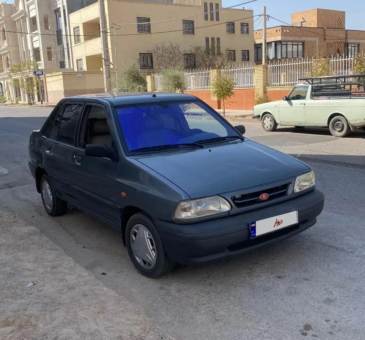 پراید۱۳۱ کمکار استثنائی|خودرو سواری و وانت|یزد, |دیوار