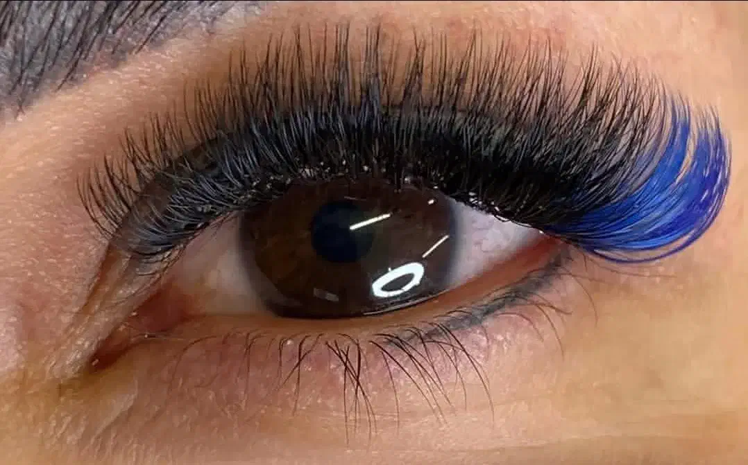 اکستنشن و لیفت مژه و ابرو|خدمات آرایشگری و زیبایی|تهران, شهران شمالی|دیوار