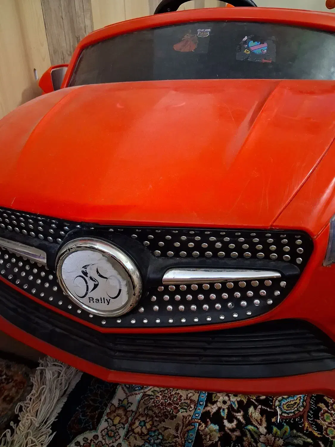 ماشین شارژی|اسباب‌‌بازی|قائن, |دیوار