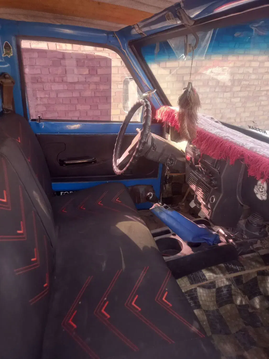 وانت نیسان|خودرو سواری و وانت|زرند, |دیوار