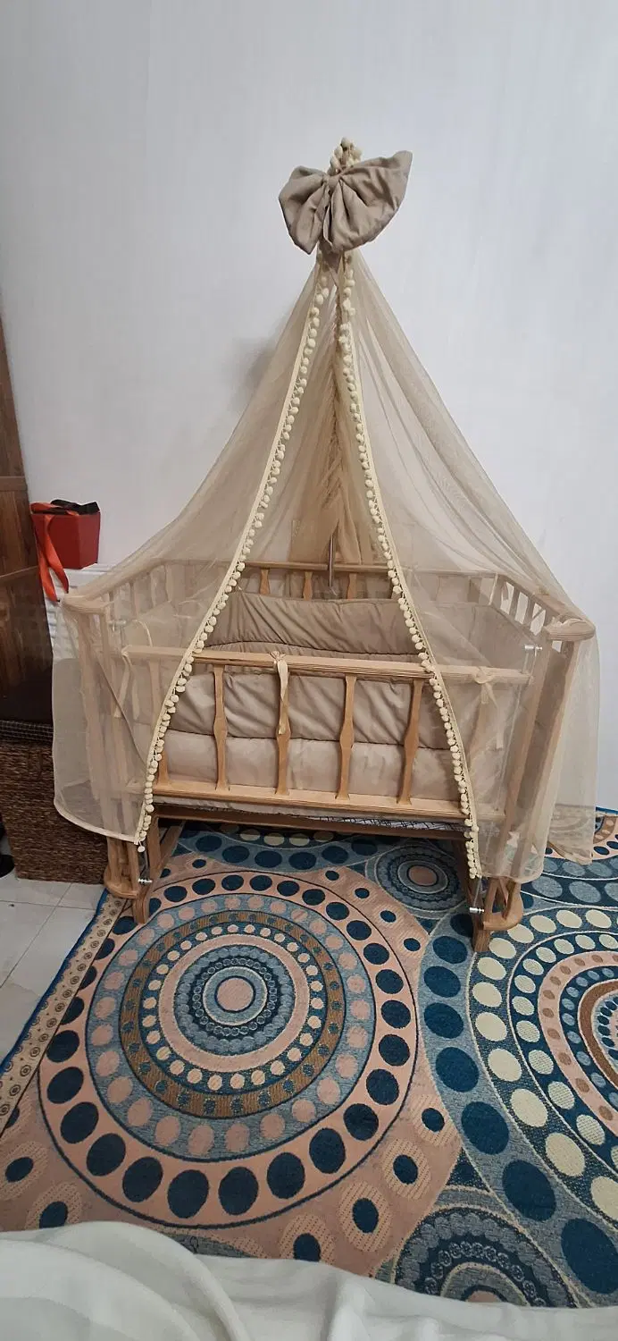 گهواره و تخت کنار مادر چوبی فرشته آنجل لند اصل|تخت و صندلی بچه|تهران, شهرک ابوذر|دیوار