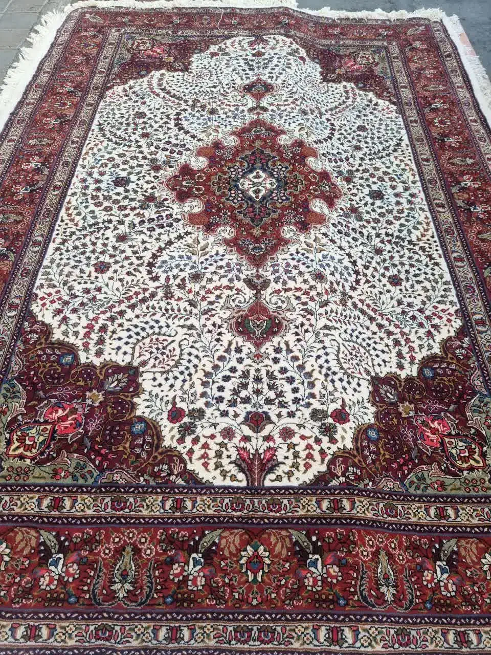 فرش کرمان قلم و کاشمر|فرش|مراغه, |دیوار