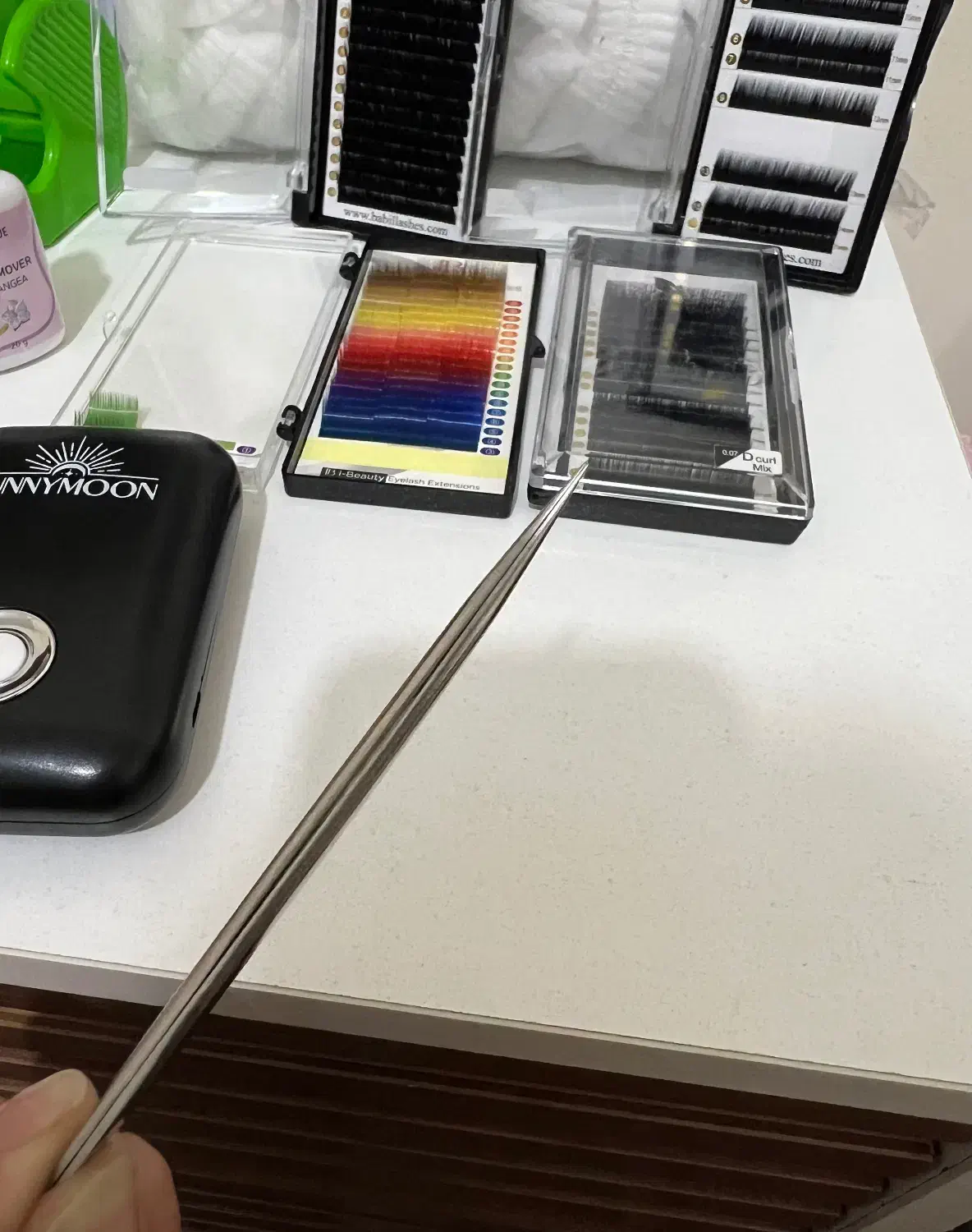 وسایل کاشت مژه|آرایشگاه و سالن‌های زیبایی|فردیس, شهرک راه آهن|دیوار