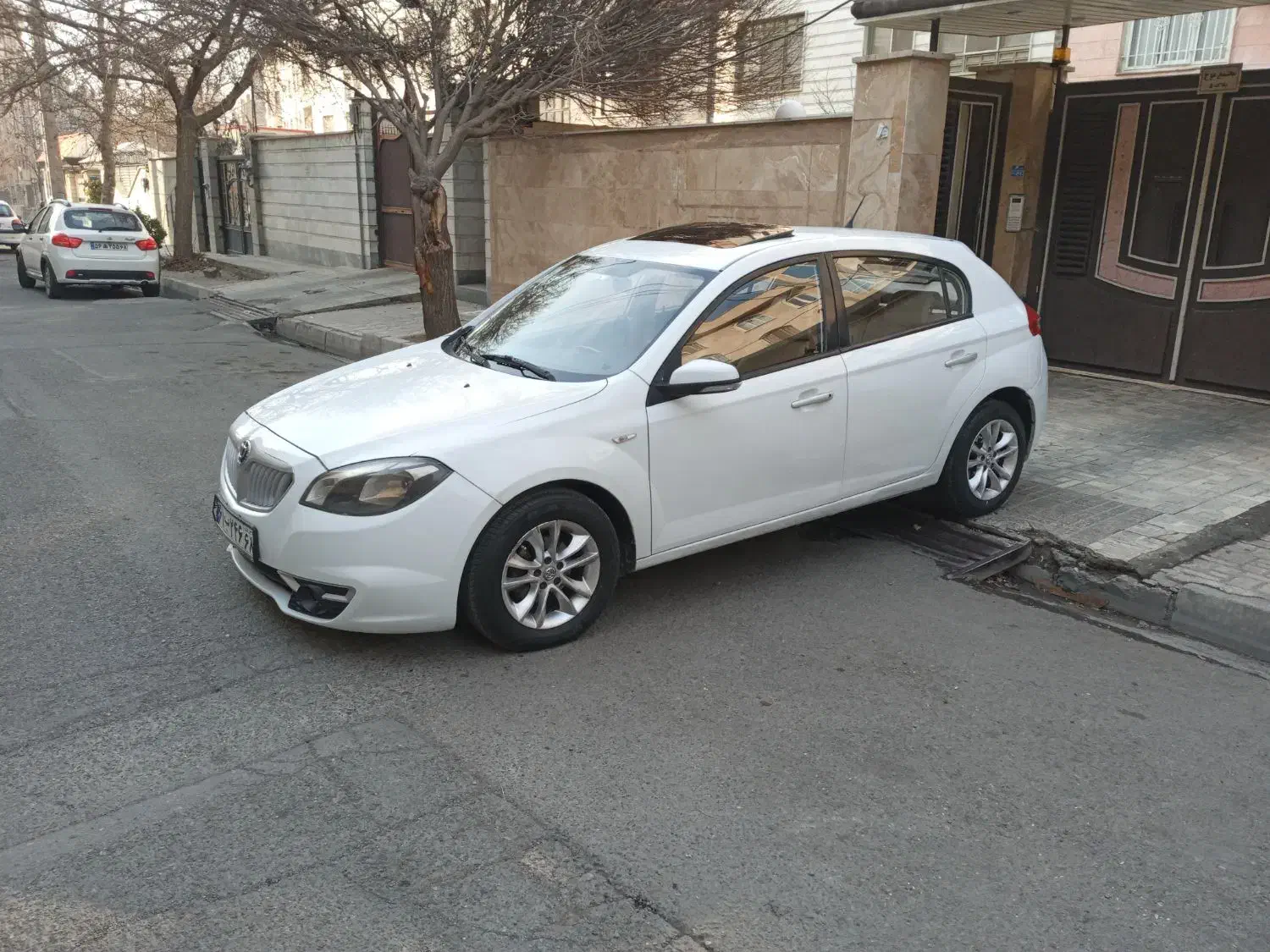 برلیانس h320 اتوماتیک|خودرو سواری و وانت|کرج, دهقان ویلا|دیوار