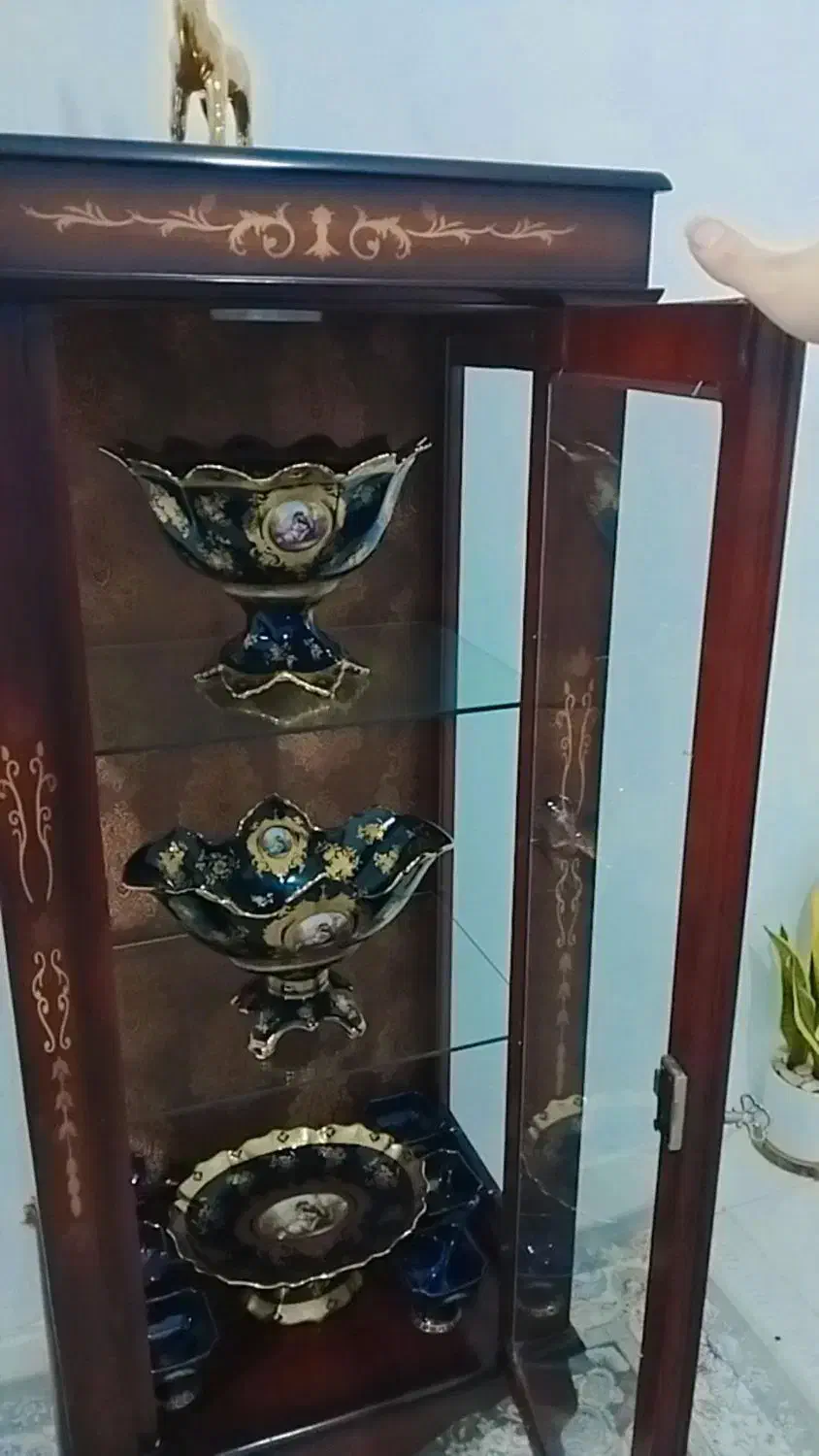 بوفه|بوفه، ویترین، کنسول|مشهد, طبرسی شمالی|دیوار