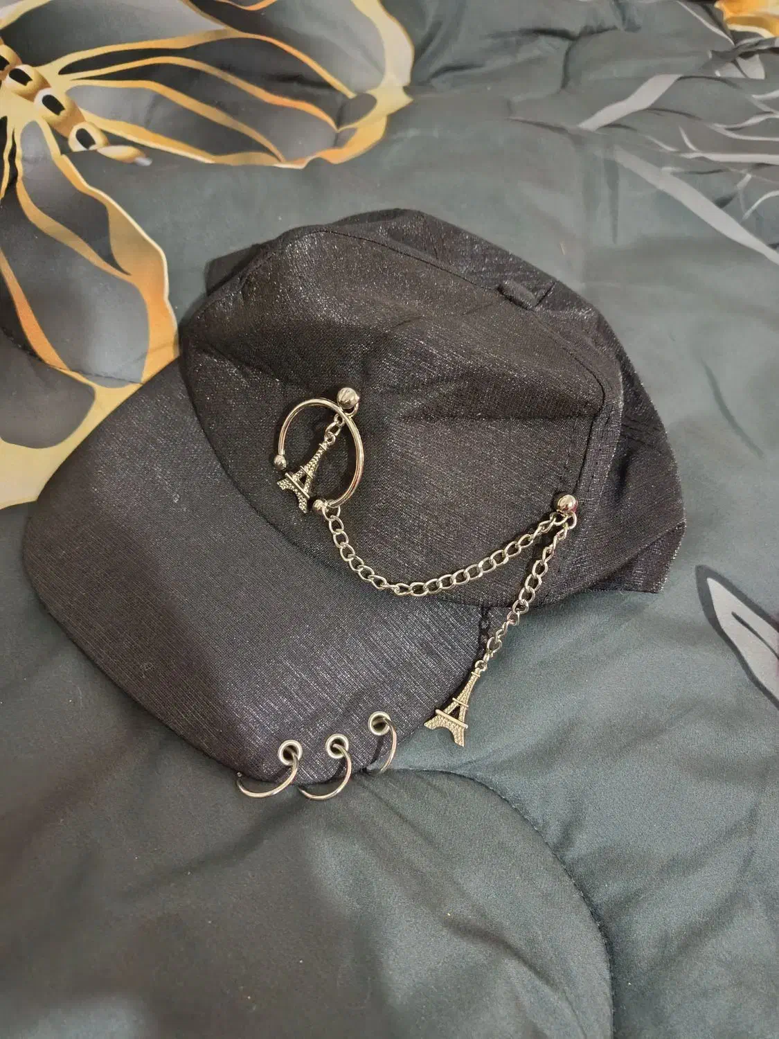 کلاه|لباس|کرمانشاه, |دیوار