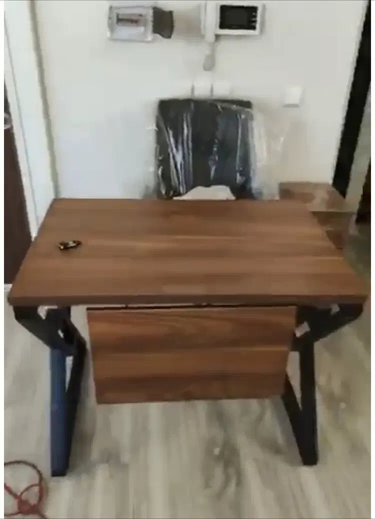 میز و صندلی و کتابخانه و نیم ست اداری|دفتر کار|ری, سرتخت|دیوار