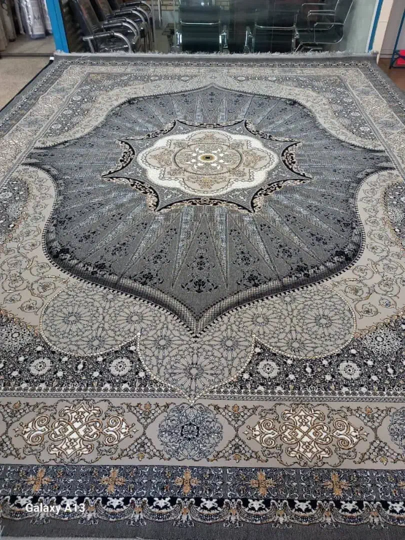 فرش تخفیفی بختیار ۷۰۰ شانه تراکم ۲۵۵۰|فرش|کاشان, شهرک صنعتی راوند|دیوار