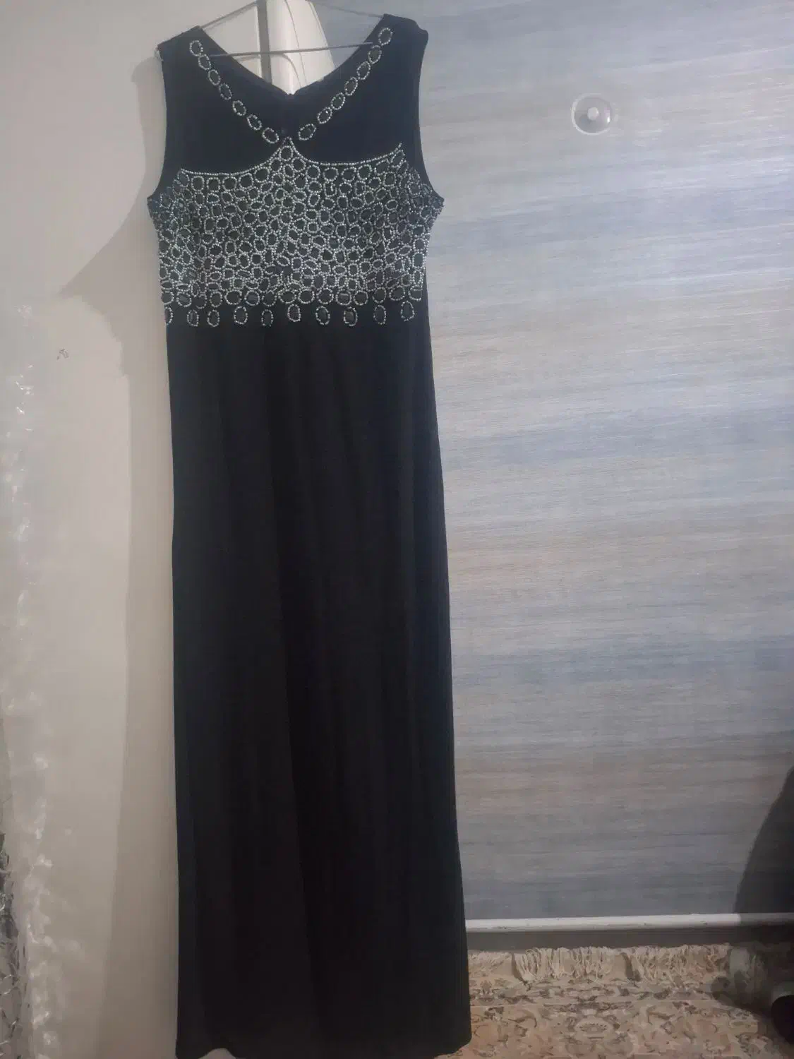 تعدادی لباس مردانه زنانه.مجلسی نو ودرحدنوهرکدام200|لباس|گرمسار, |دیوار