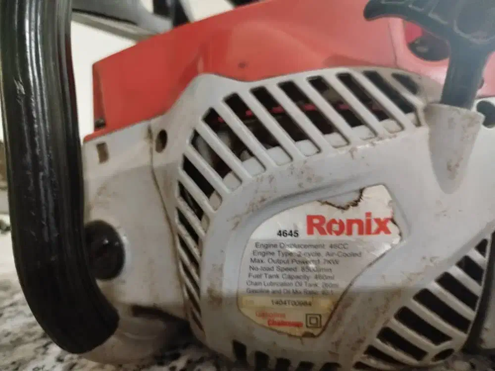 تعدادی ابزارووسیله کار|ابزارآلات|ایلام, |دیوار