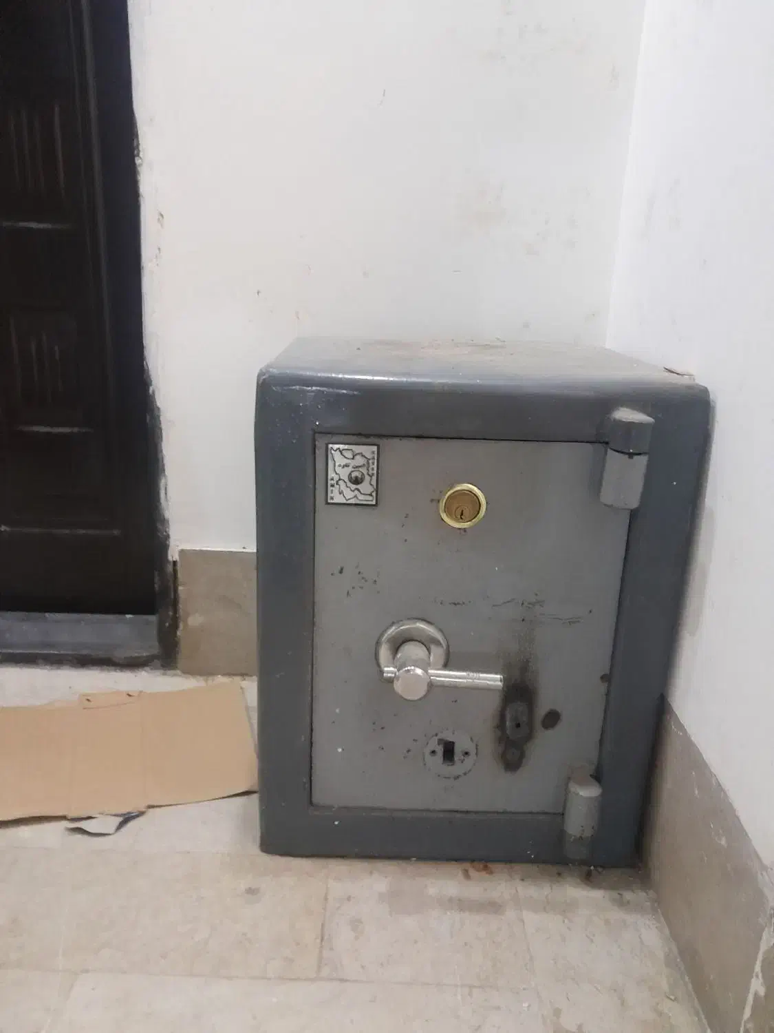 گاوصندوق یک طبقه کاوه|ابزارآلات|مشهد, رده|دیوار