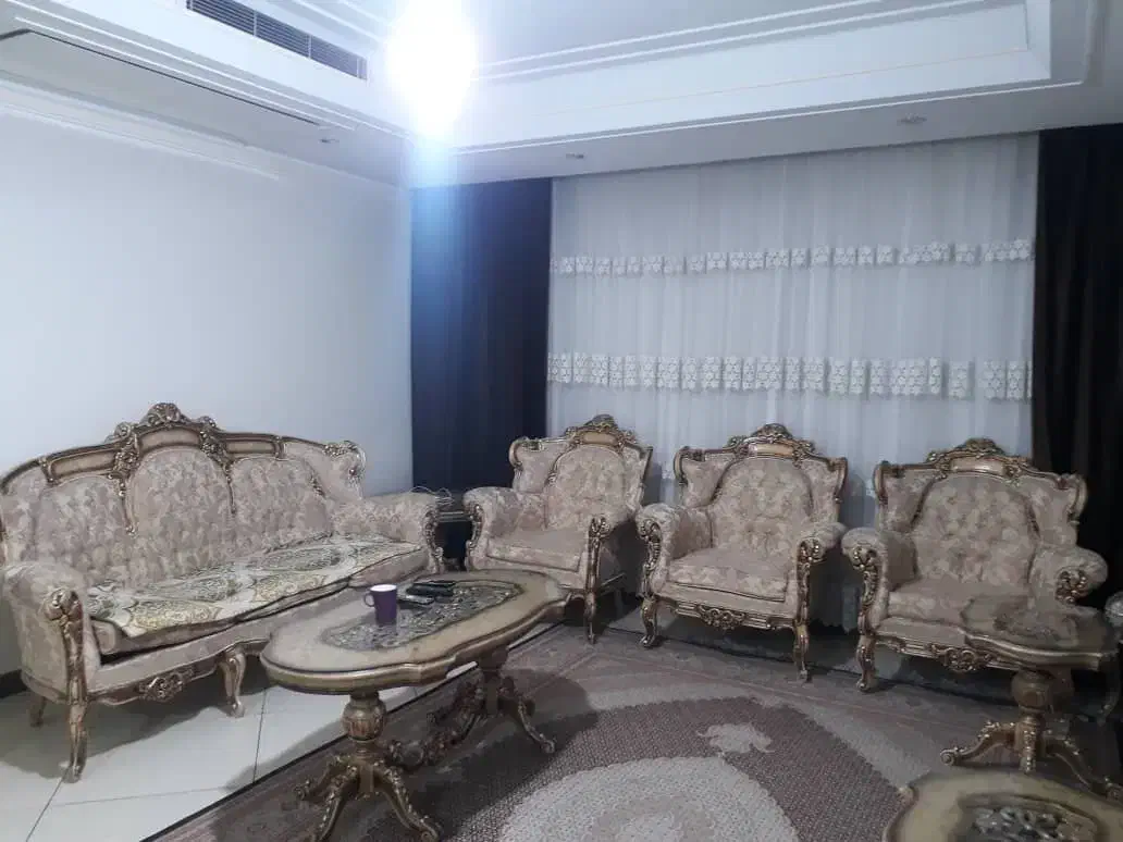 رهن و اجاره سه خوابه114متری لوکس در نمای برج ترنج