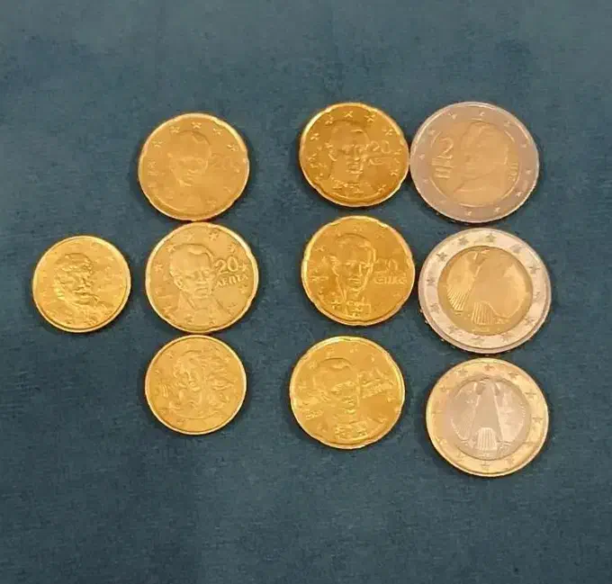 سکه سنت و یورو|کلکسیون سکه، تمبر، اسکناس|اندیشه, اندیشه فاز ۱|دیوار