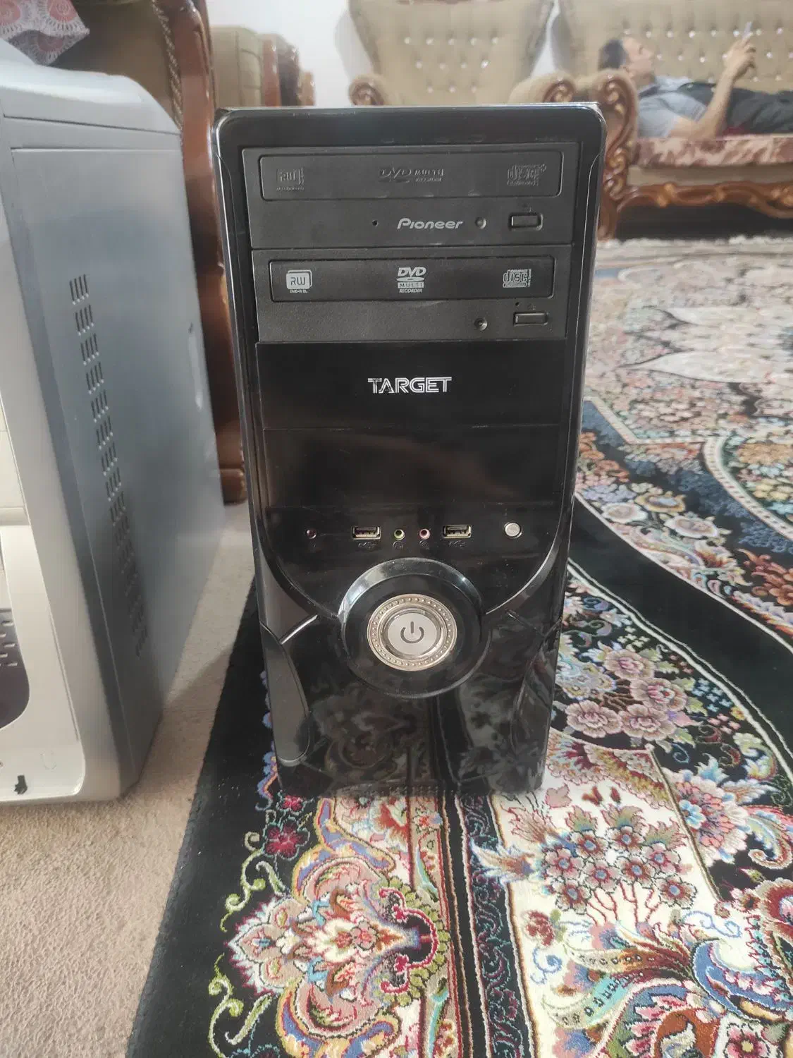 کیس به همراه مانیتور و اسپیکر|رایانه رومیزی|بندرعباس, |دیوار