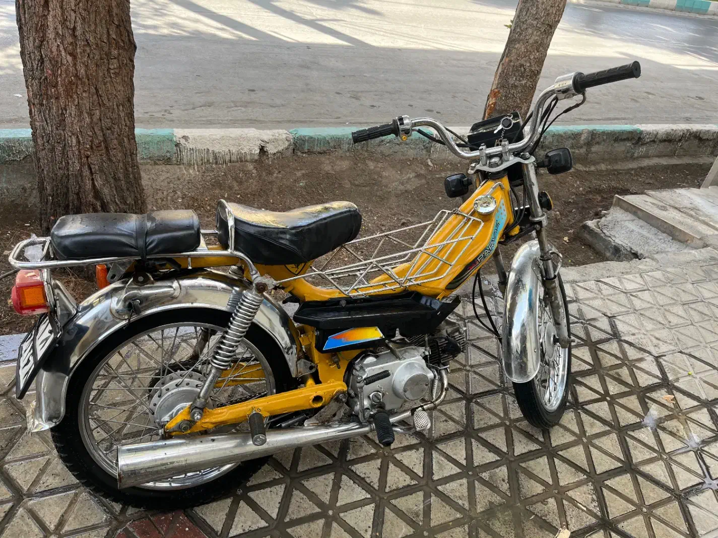 موتور پیشرو 70|موتورسیکلت|ابریشم, |دیوار