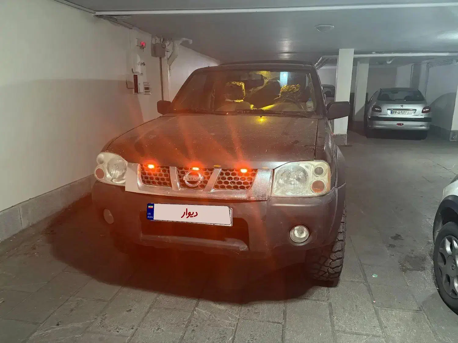 رونیز ۸۲ مشکی|خودرو سواری و وانت|تهران, امانیه|دیوار