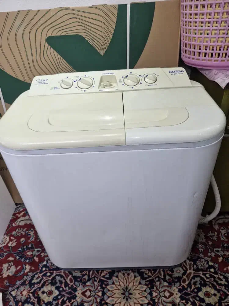 لباسشویی|ماشین لباسشویی و خشک‌کن لباس|فولادشهر, B1|دیوار